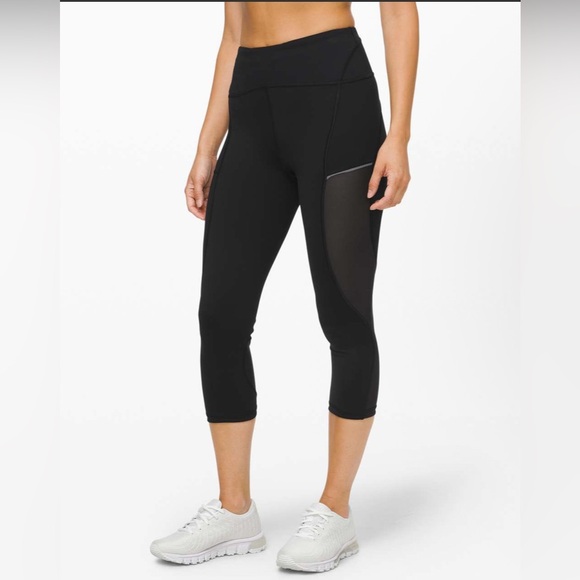 Lululemon Always Airy High-Rise Run Crop 19" in Black Size 8 - Picture 1 of 6